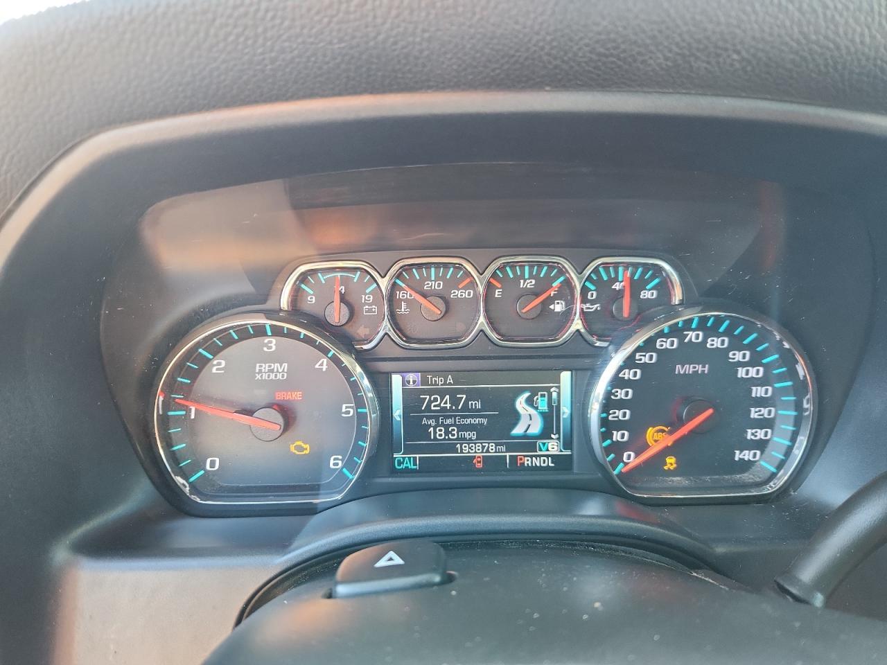 2018 CHEVROLET Silverado