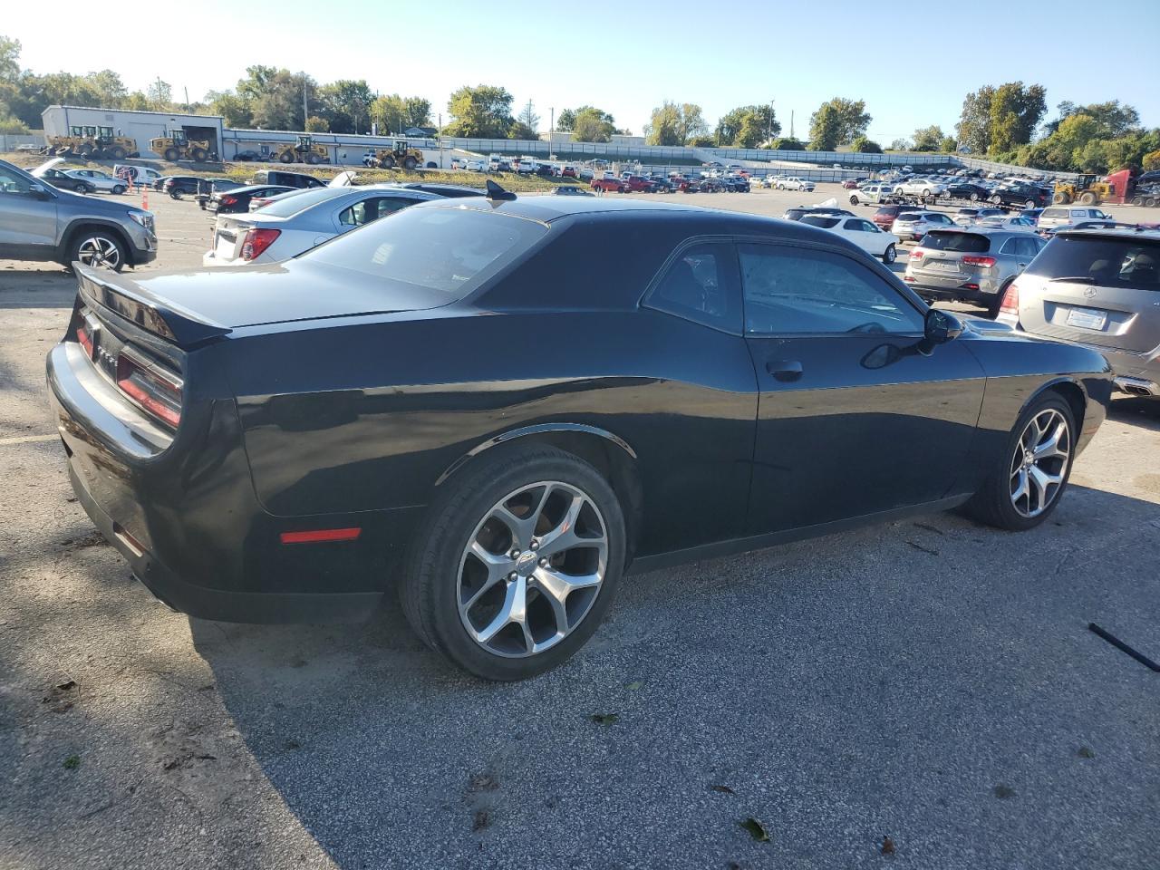2015 DODGE Challenger