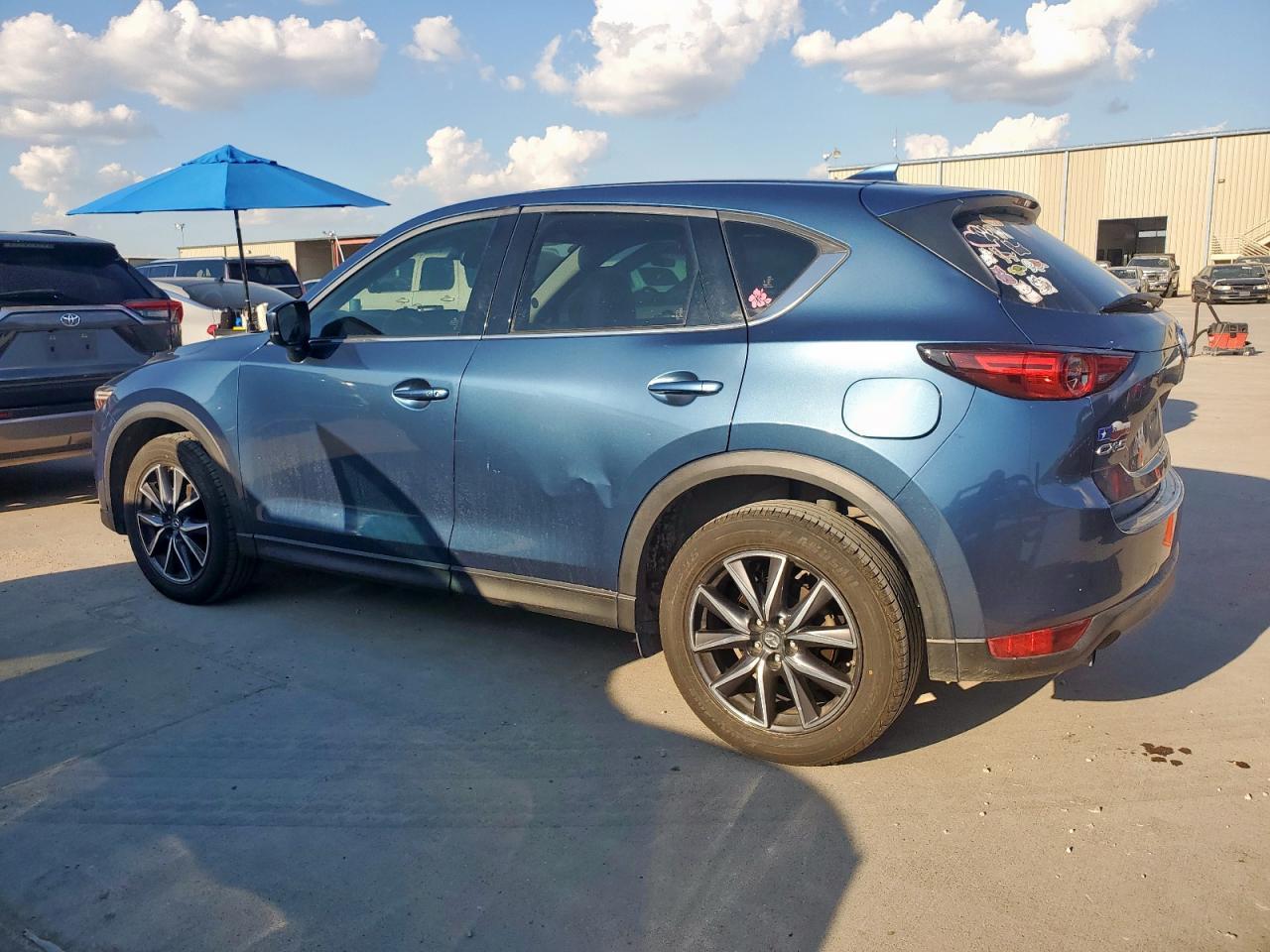 2017 MAZDA CX-5