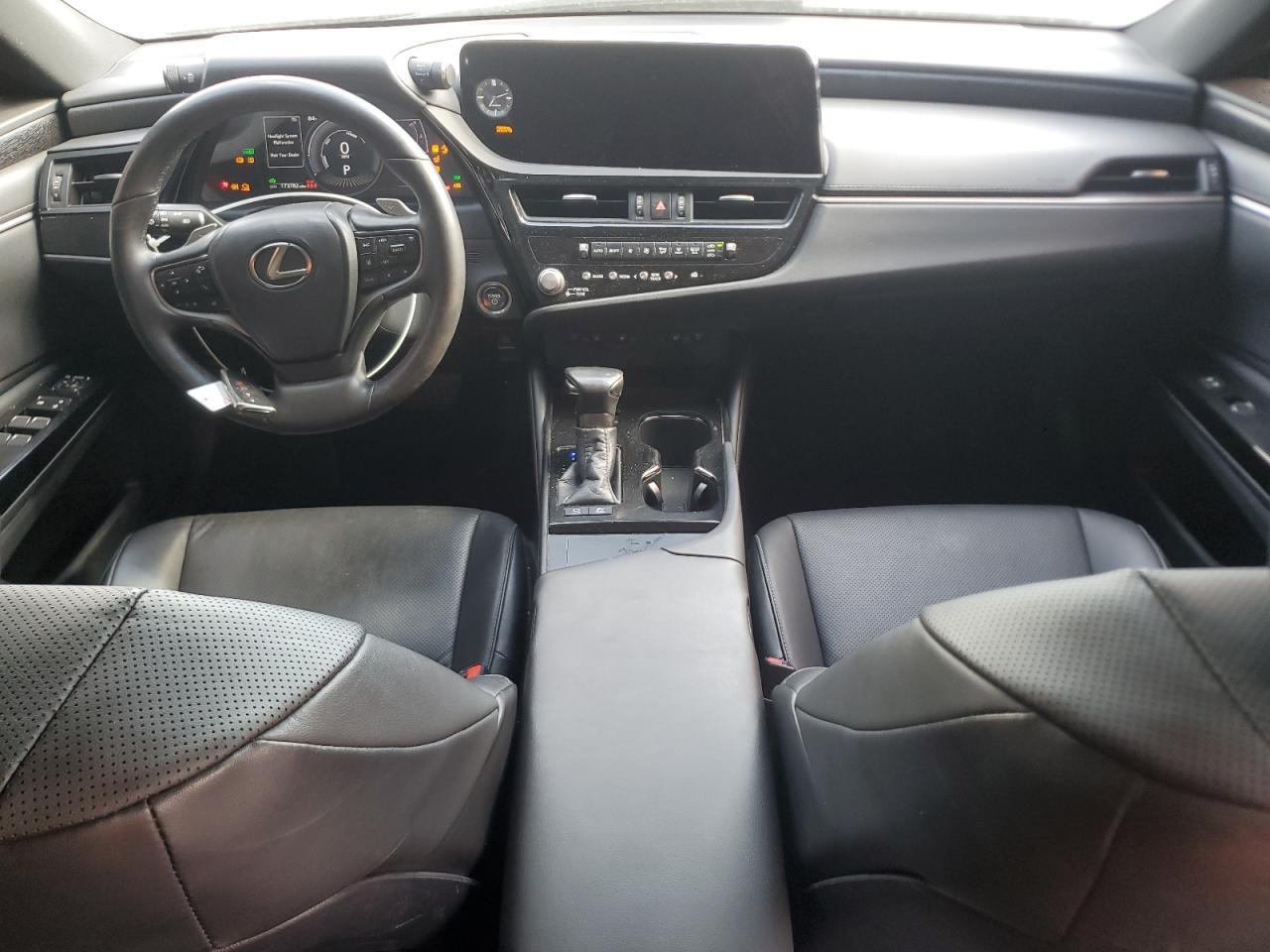 2023 LEXUS Es