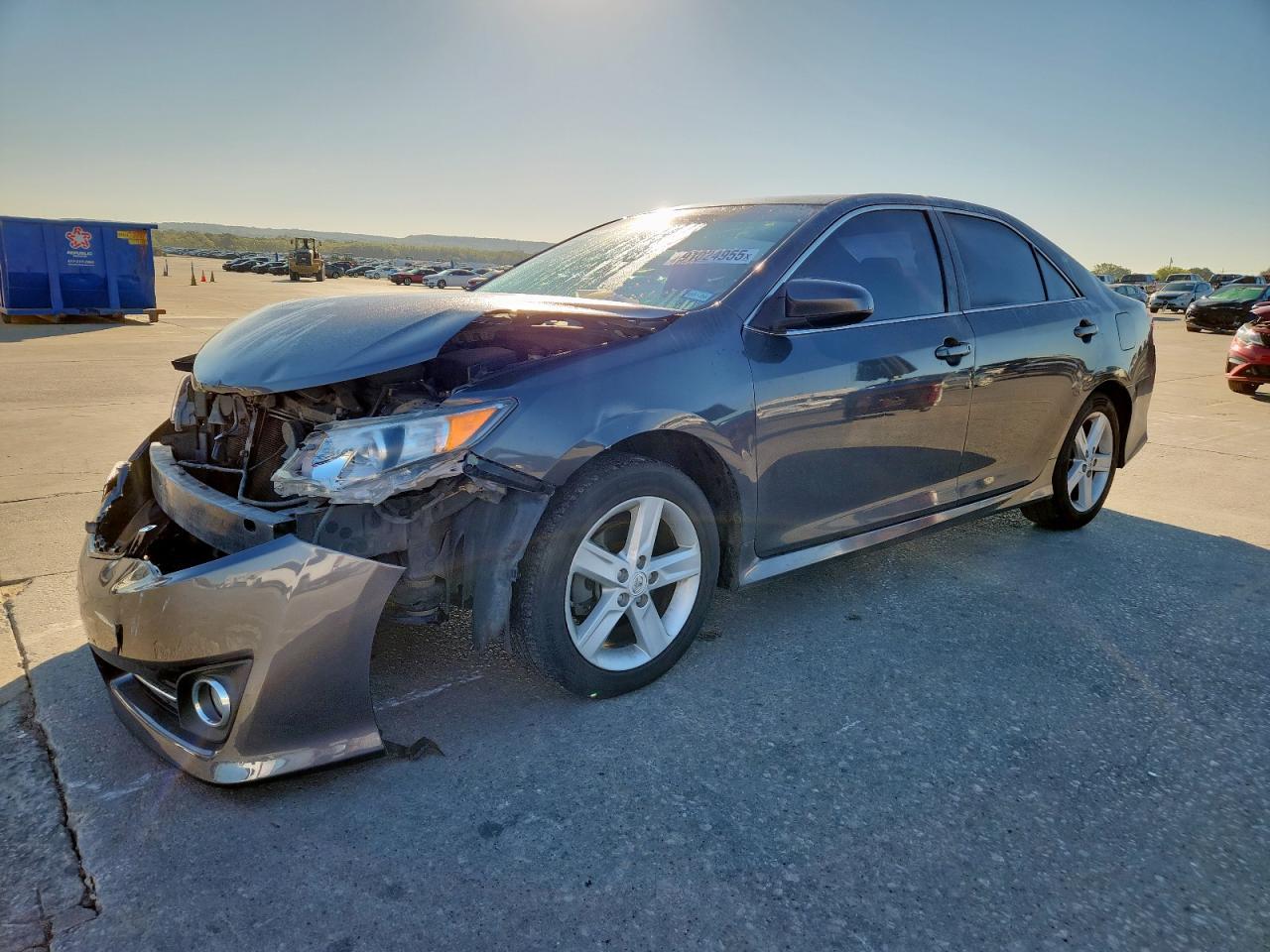 2012 TOYOTA CAMRY