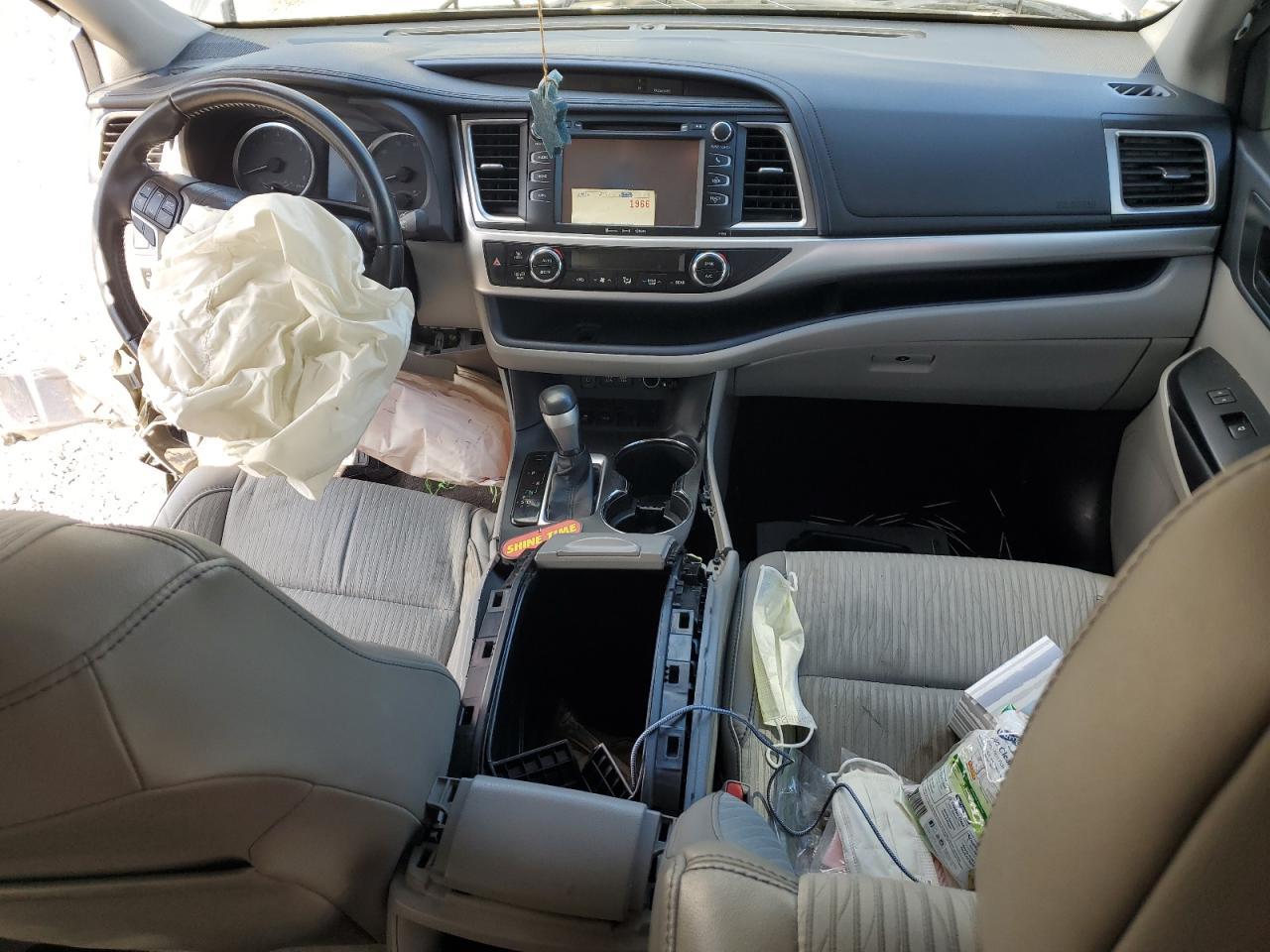 2017 TOYOTA HIGHLANDER