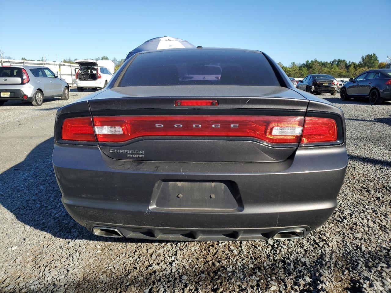 2013 DODGE CHARGER