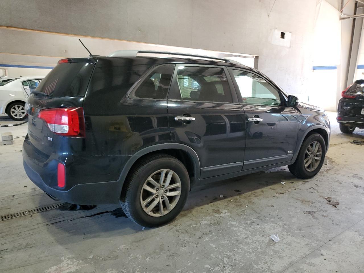 2015 KIA SORENTO