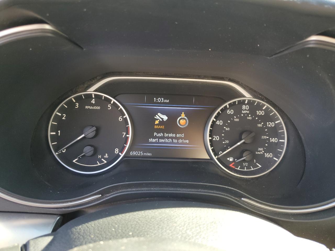 2017 NISSAN Maxima