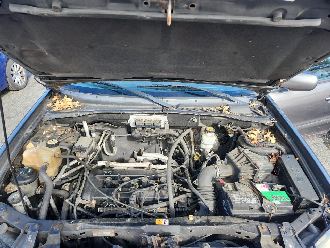 2005 MAZDA Tribute