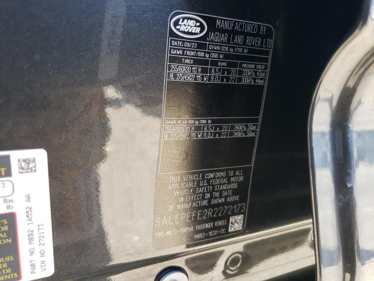 2024 LAND ROVER Defender