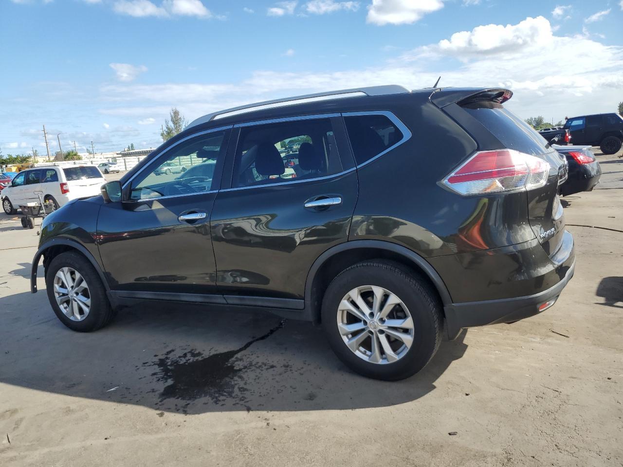 2015 NISSAN ROGUE
