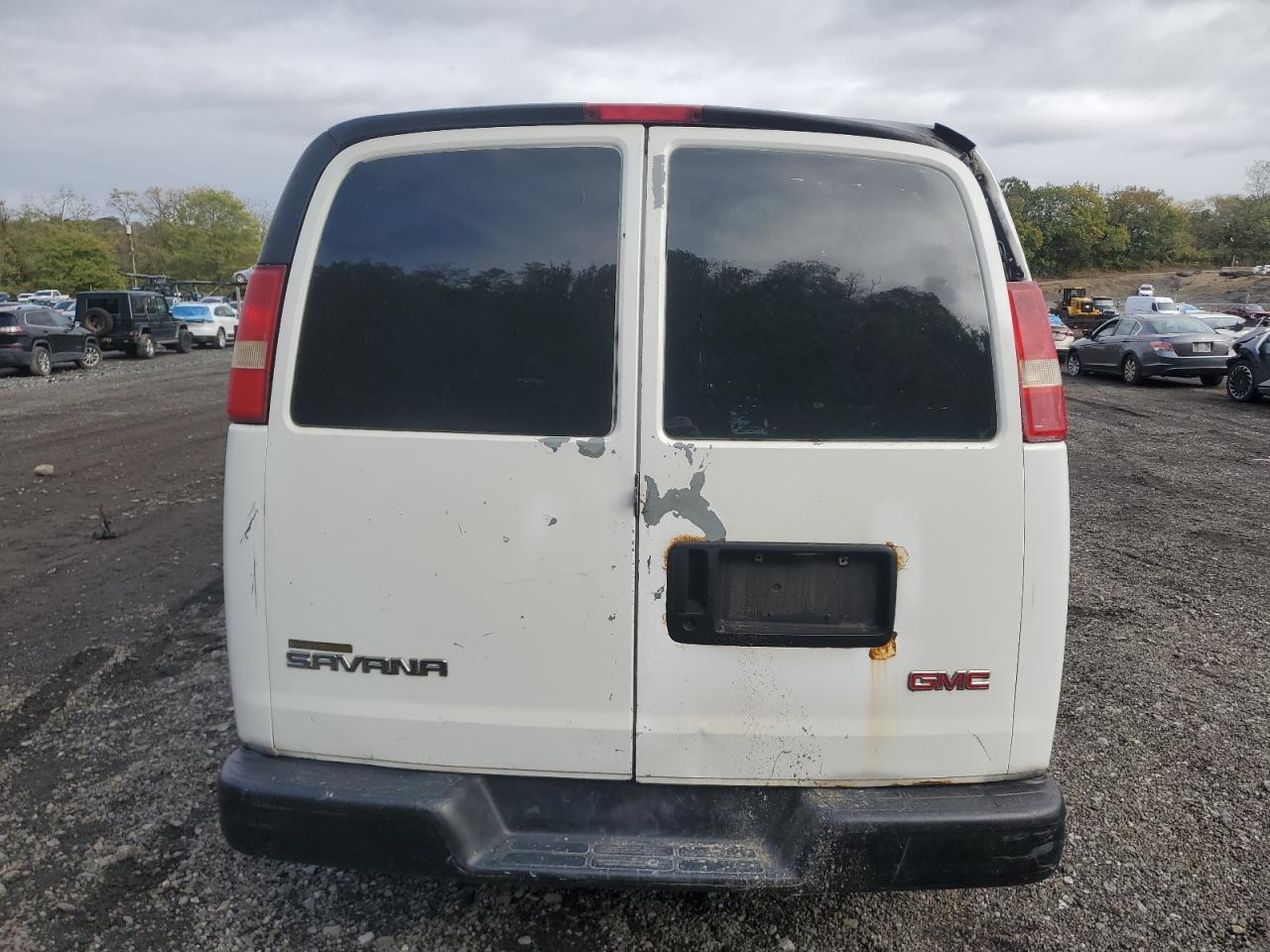 2011 CHEVROLET EXPRESS 2500