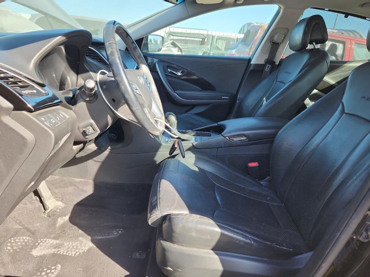 2016 HYUNDAI Azera