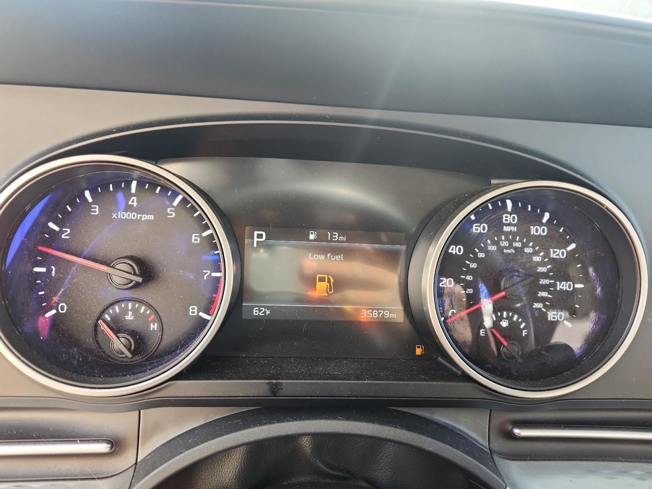 2023 KIA Carnival
