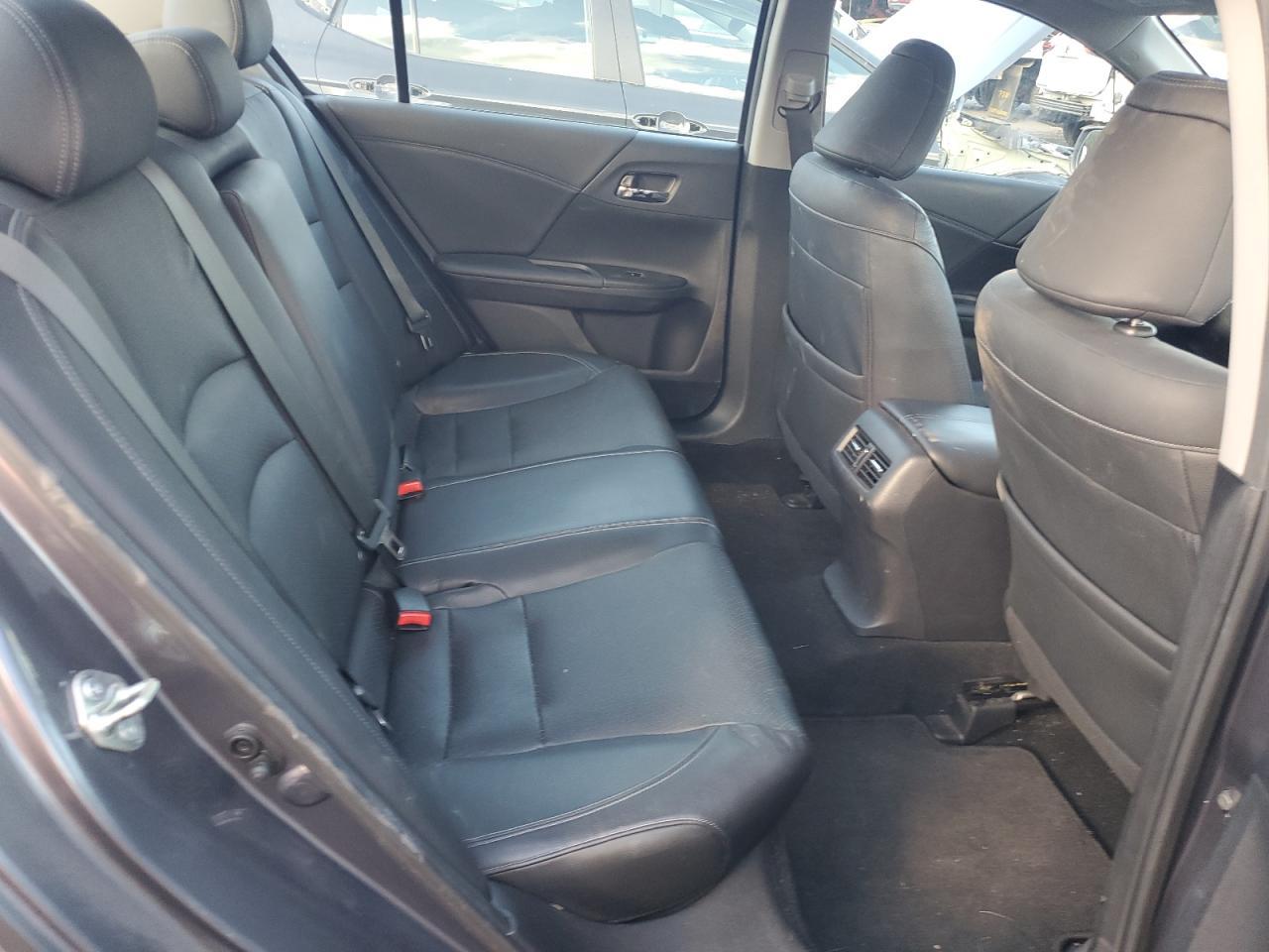 2015 HONDA ACCORD