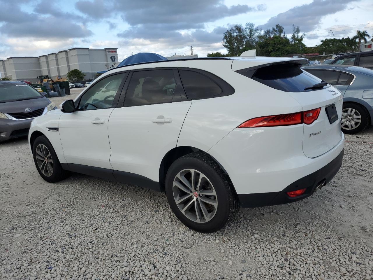 2018 JAGUAR F-Pace