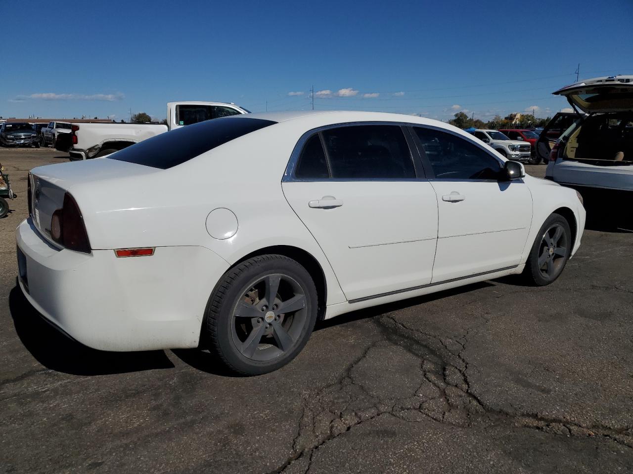 2011 CHEVROLET MALIBU