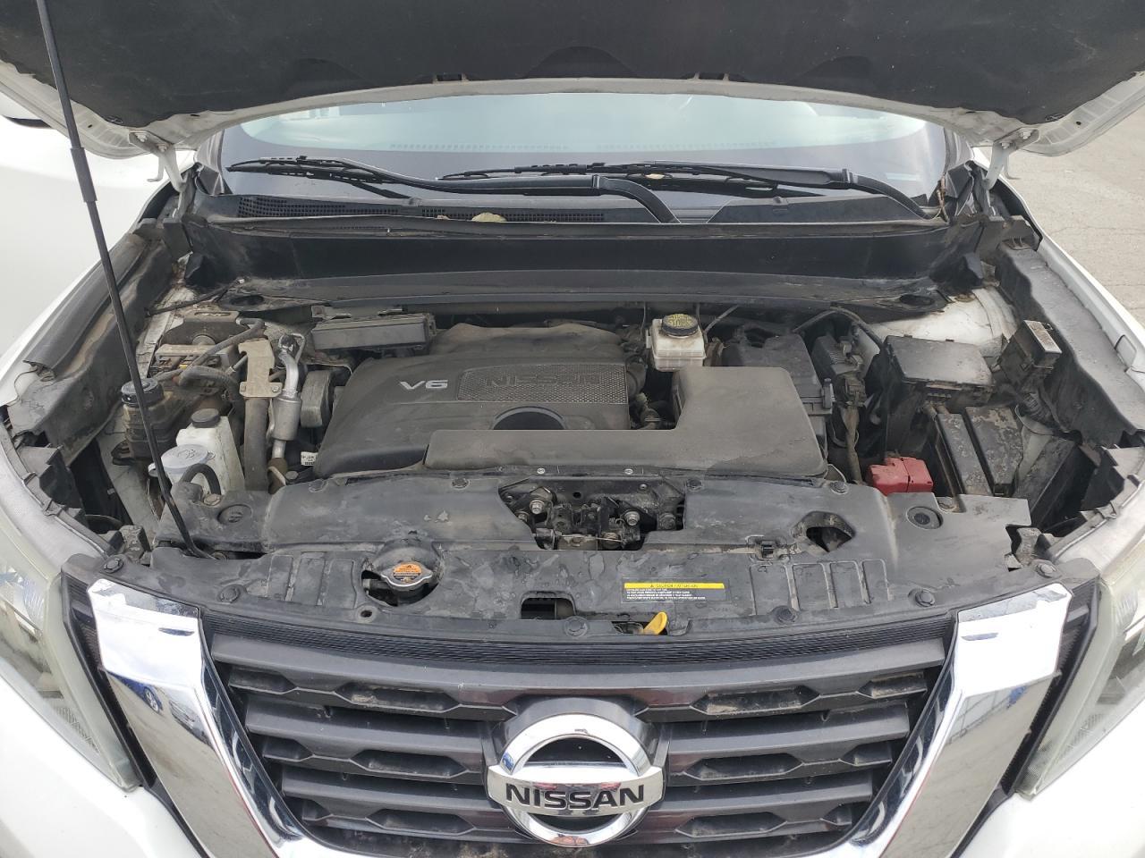 2017 NISSAN PATHFINDER