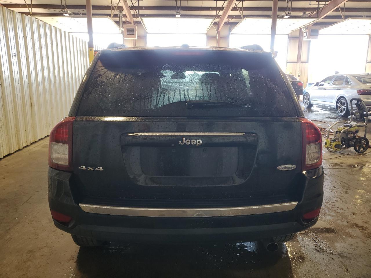 2016 JEEP Compass