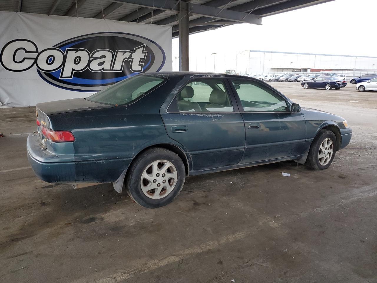 1997 TOYOTA CAMRY