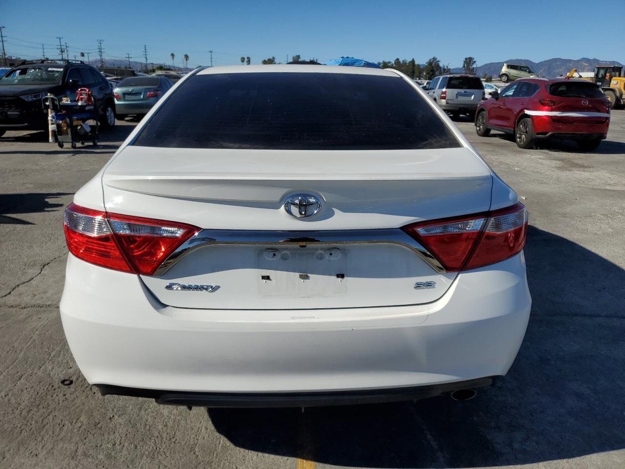 2017 TOYOTA CAMRY