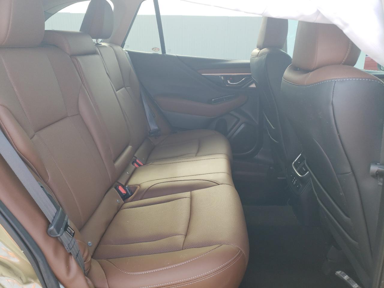 2024 SUBARU Outback