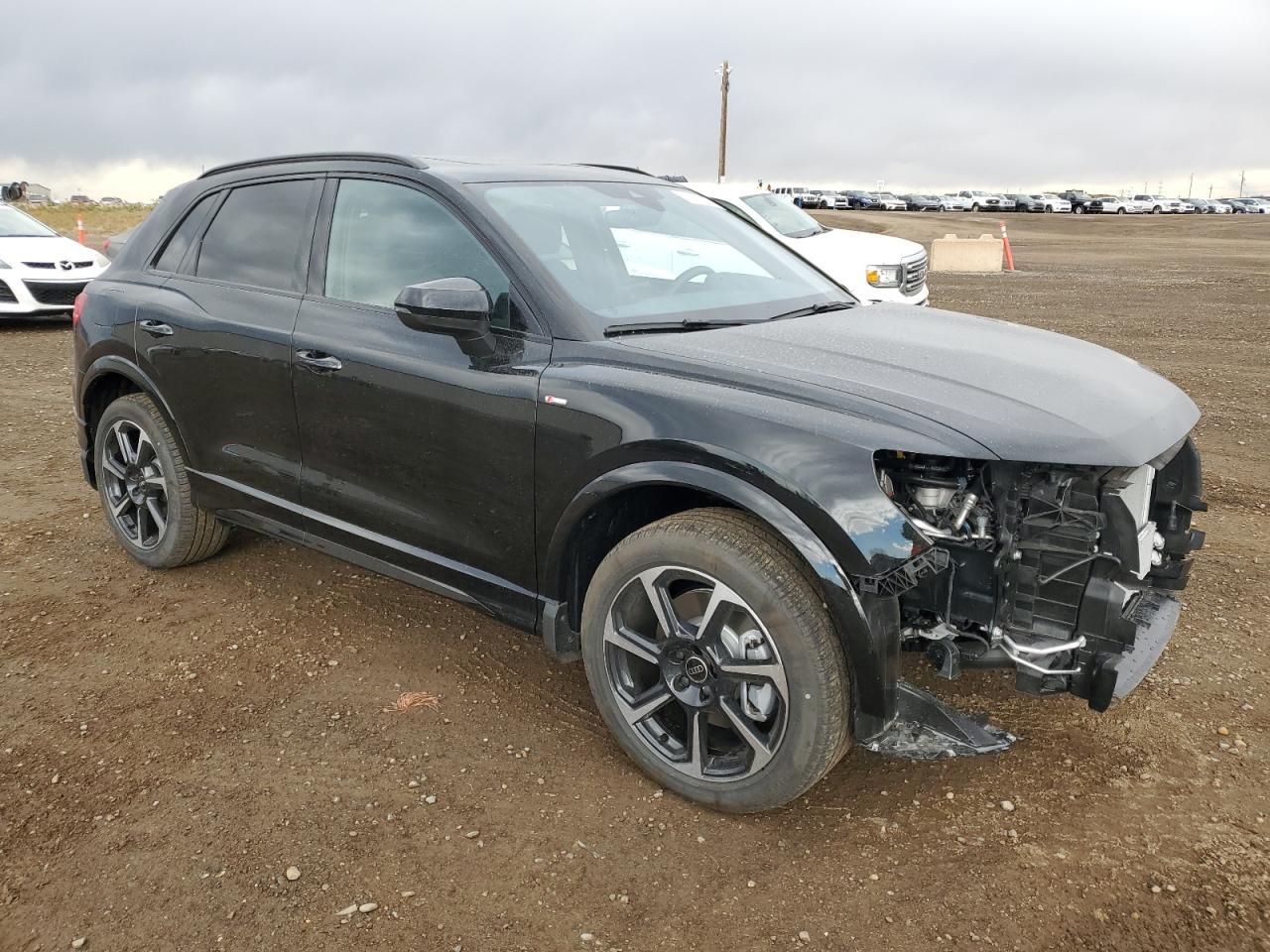 2025 AUDI Q3