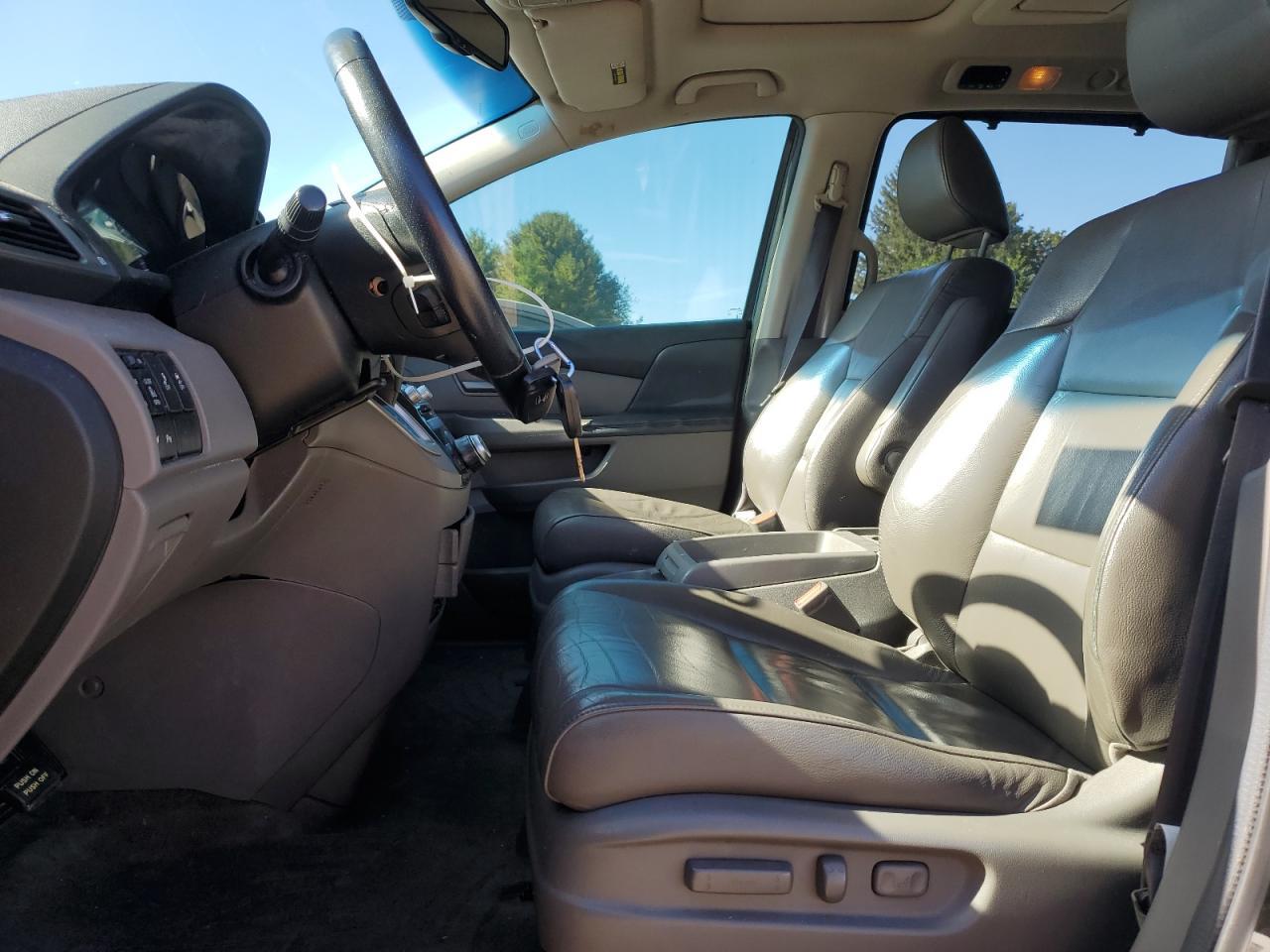 2011 HONDA ODYSSEY