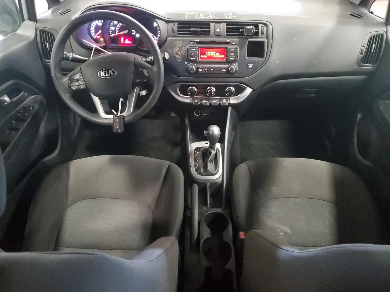 2013 KIA RIO
