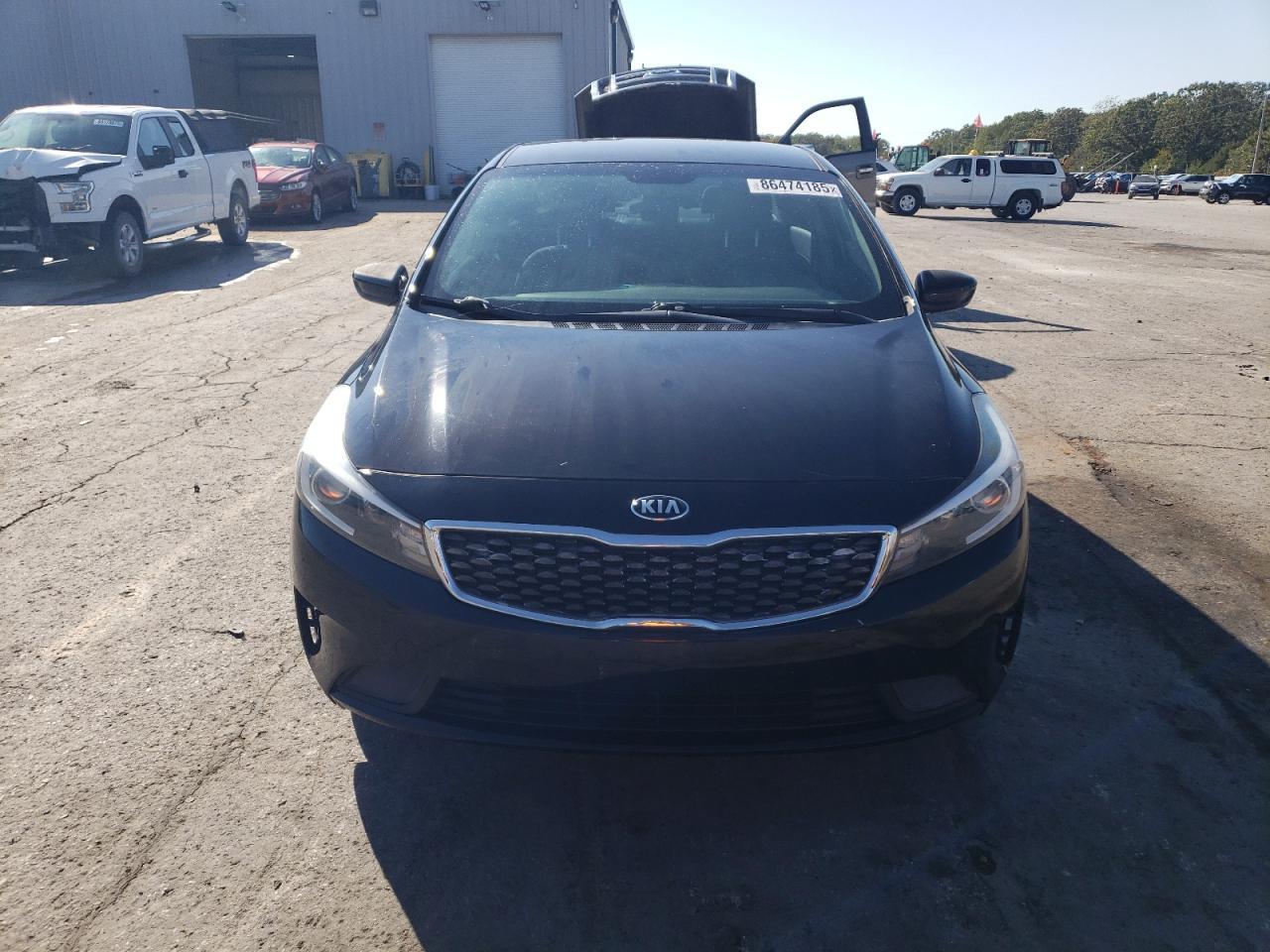 2017 KIA FORTE