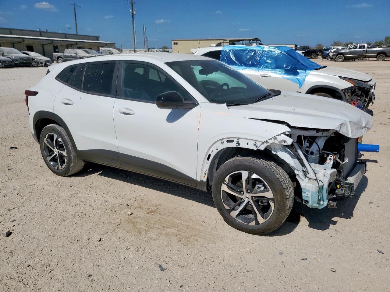 2025 CHEVROLET TRAX