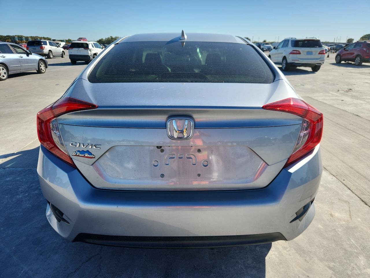 2018 HONDA CIVIC