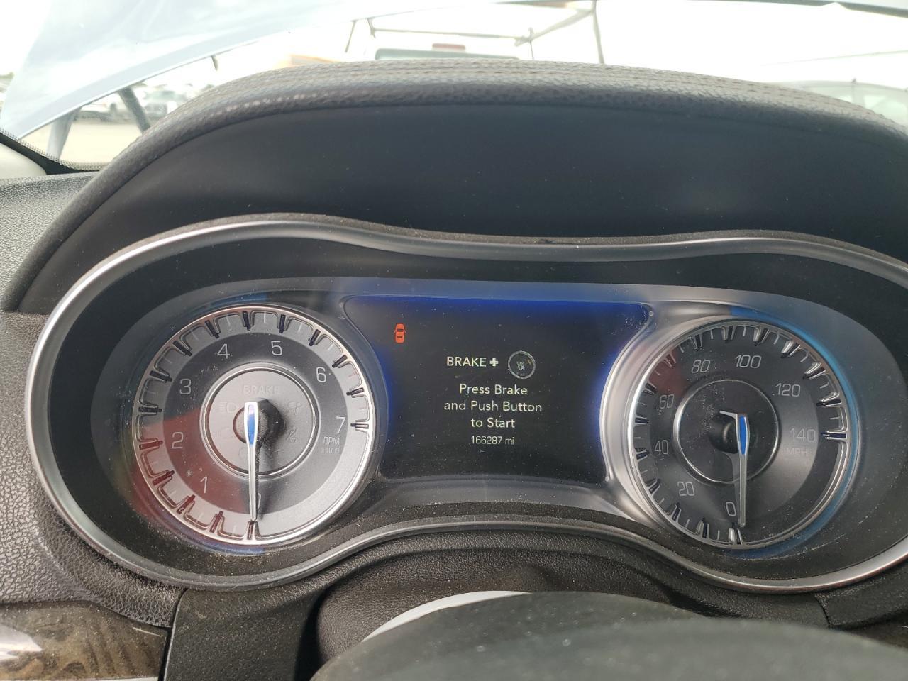 2016 CHRYSLER 300