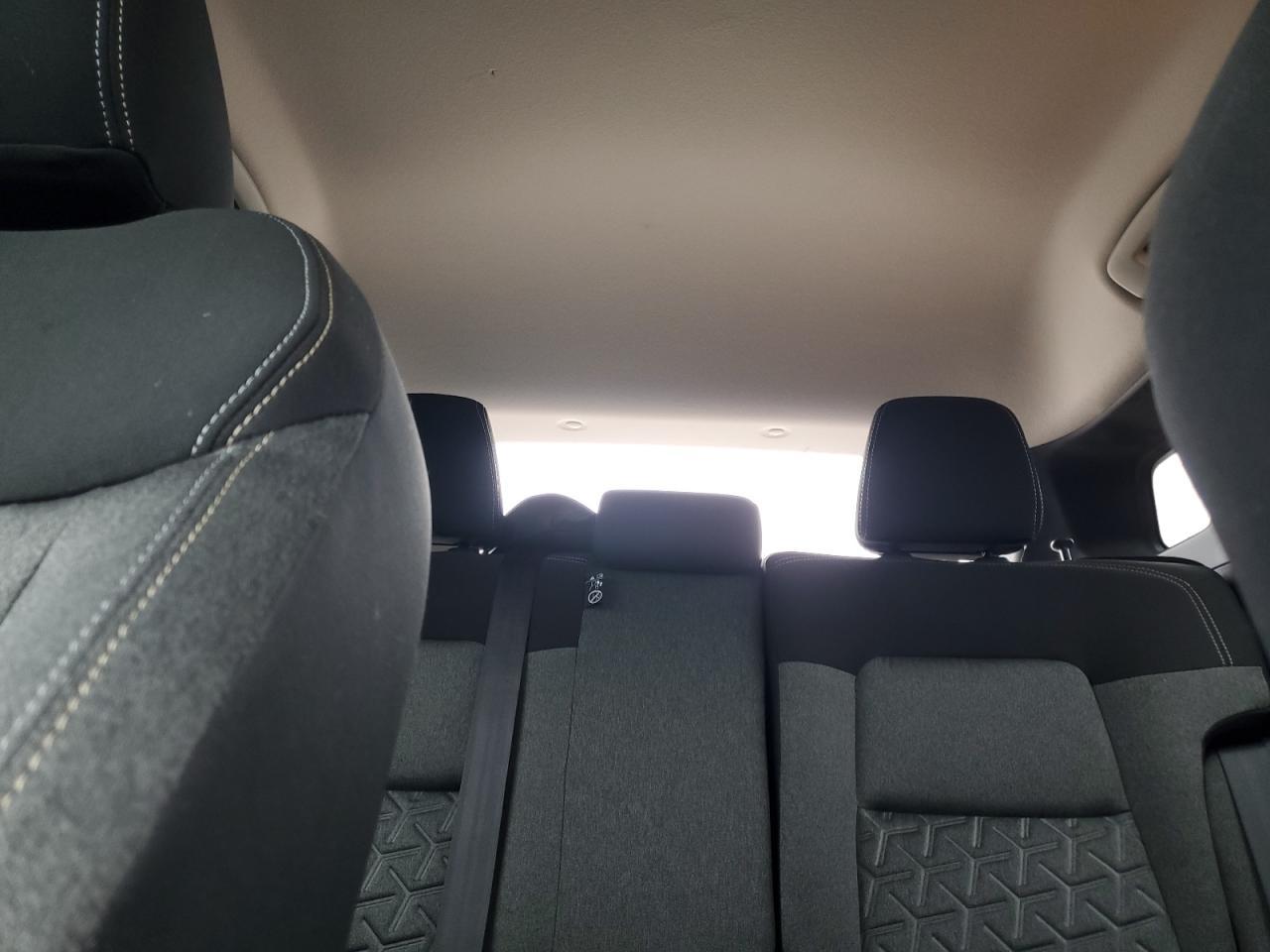 2025 NISSAN KICKS
