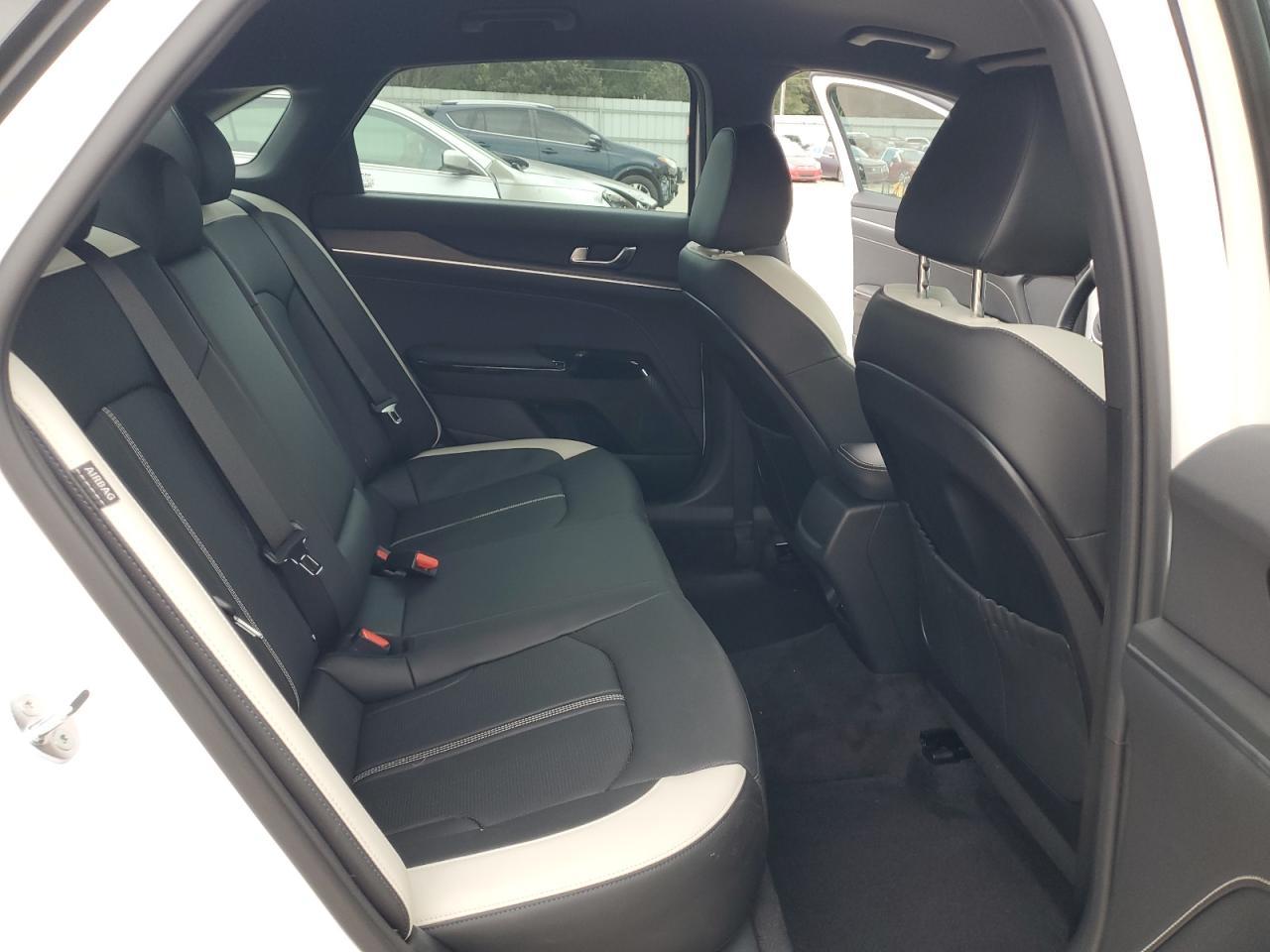 2025 KIA K5