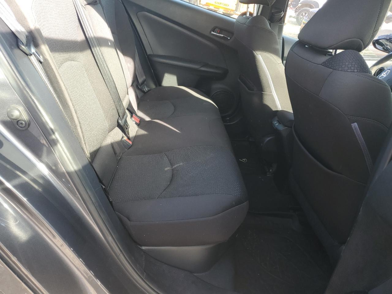 2019 TOYOTA PRIUS