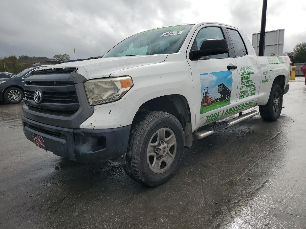 2014 TOYOTA TUNDRA