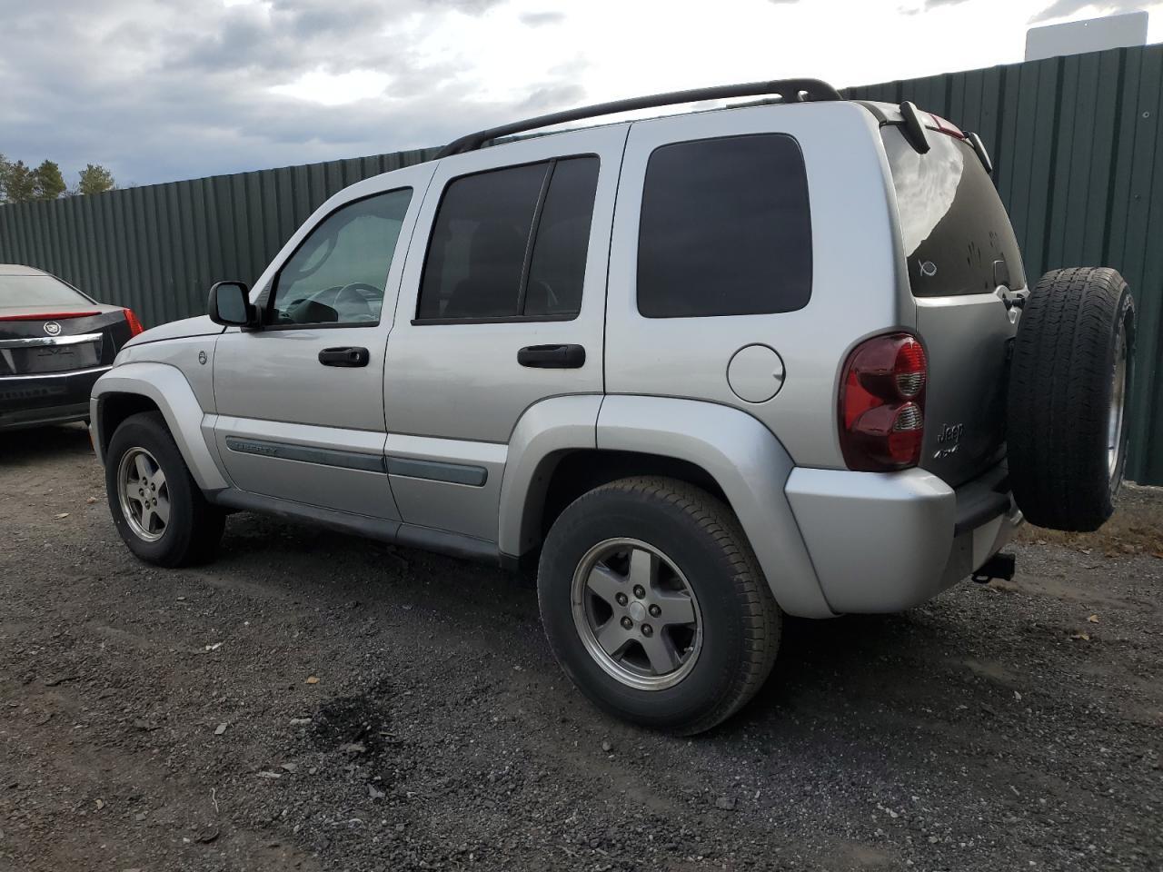 2005 JEEP Liberty