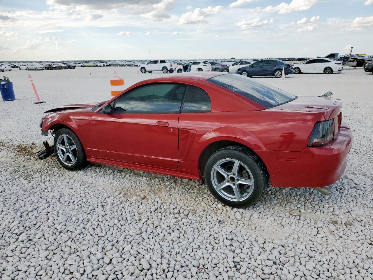 2001 FORD MUSTANG