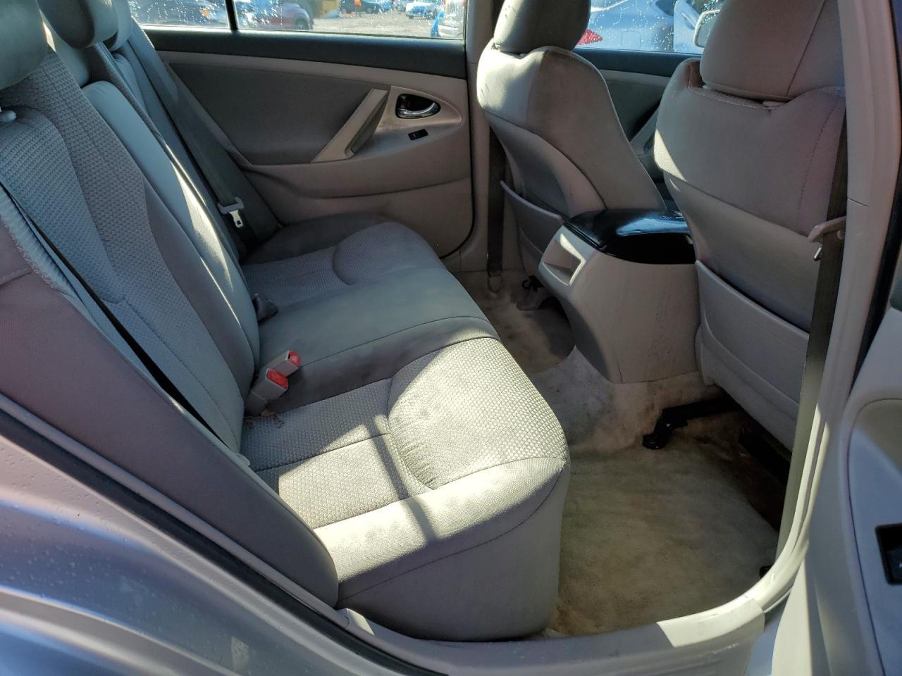 2011 TOYOTA CAMRY
