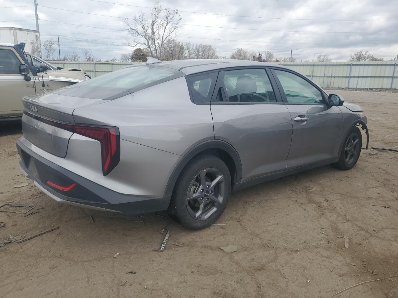 2025 KIA K4