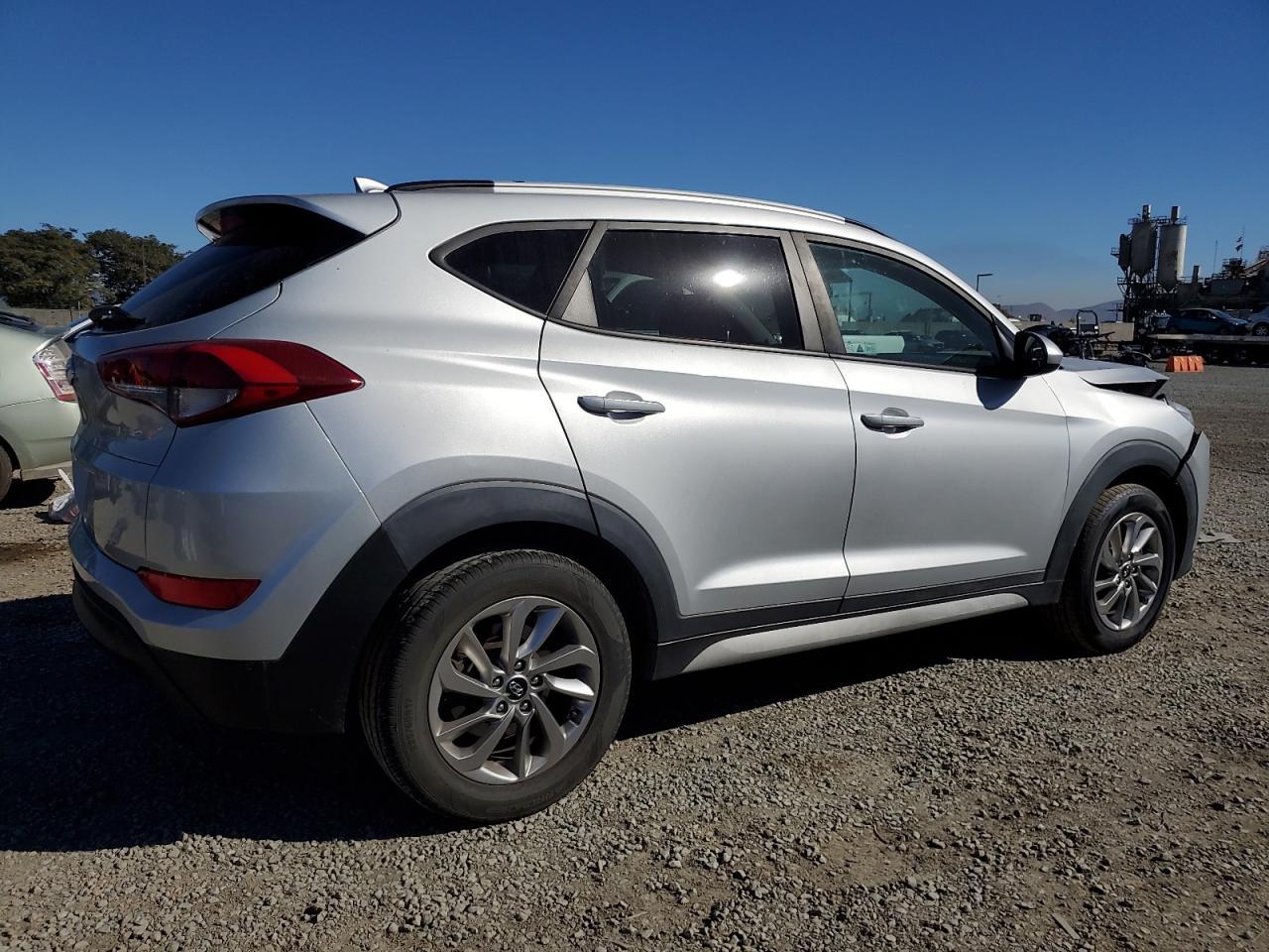 2018 HYUNDAI TUCSON