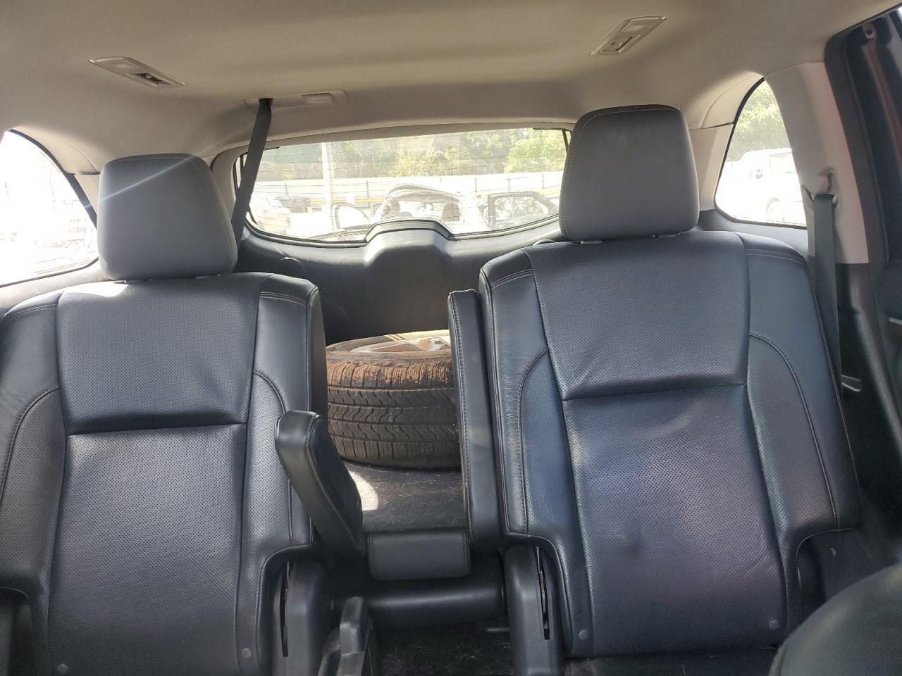 2016 TOYOTA HIGHLANDER