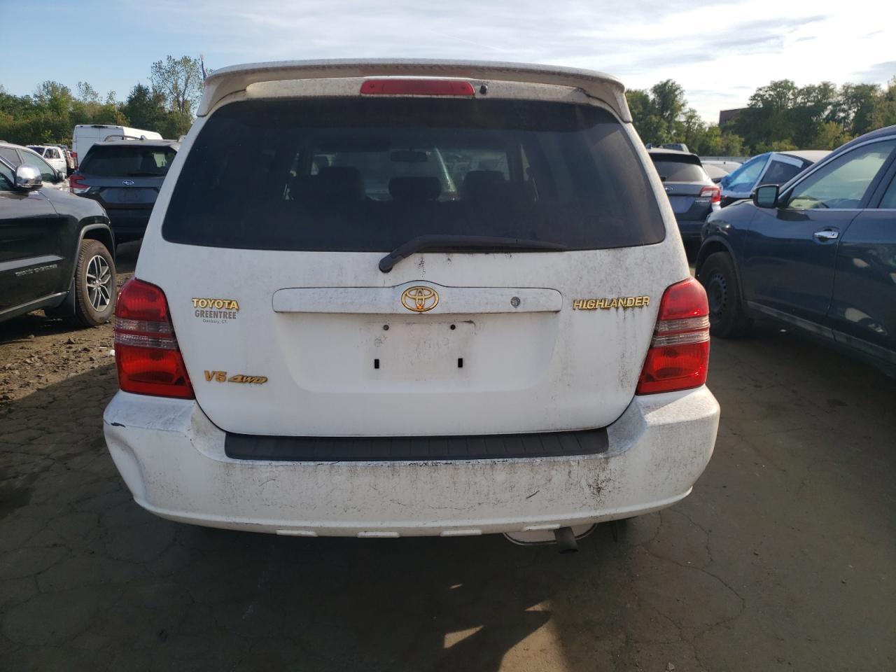 2003 TOYOTA HIGHLANDER