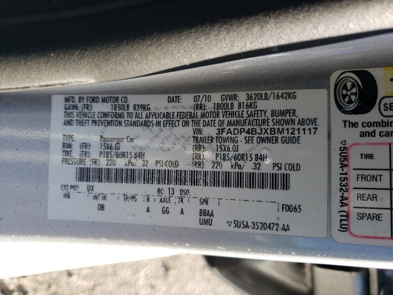 2011 FORD Fiesta