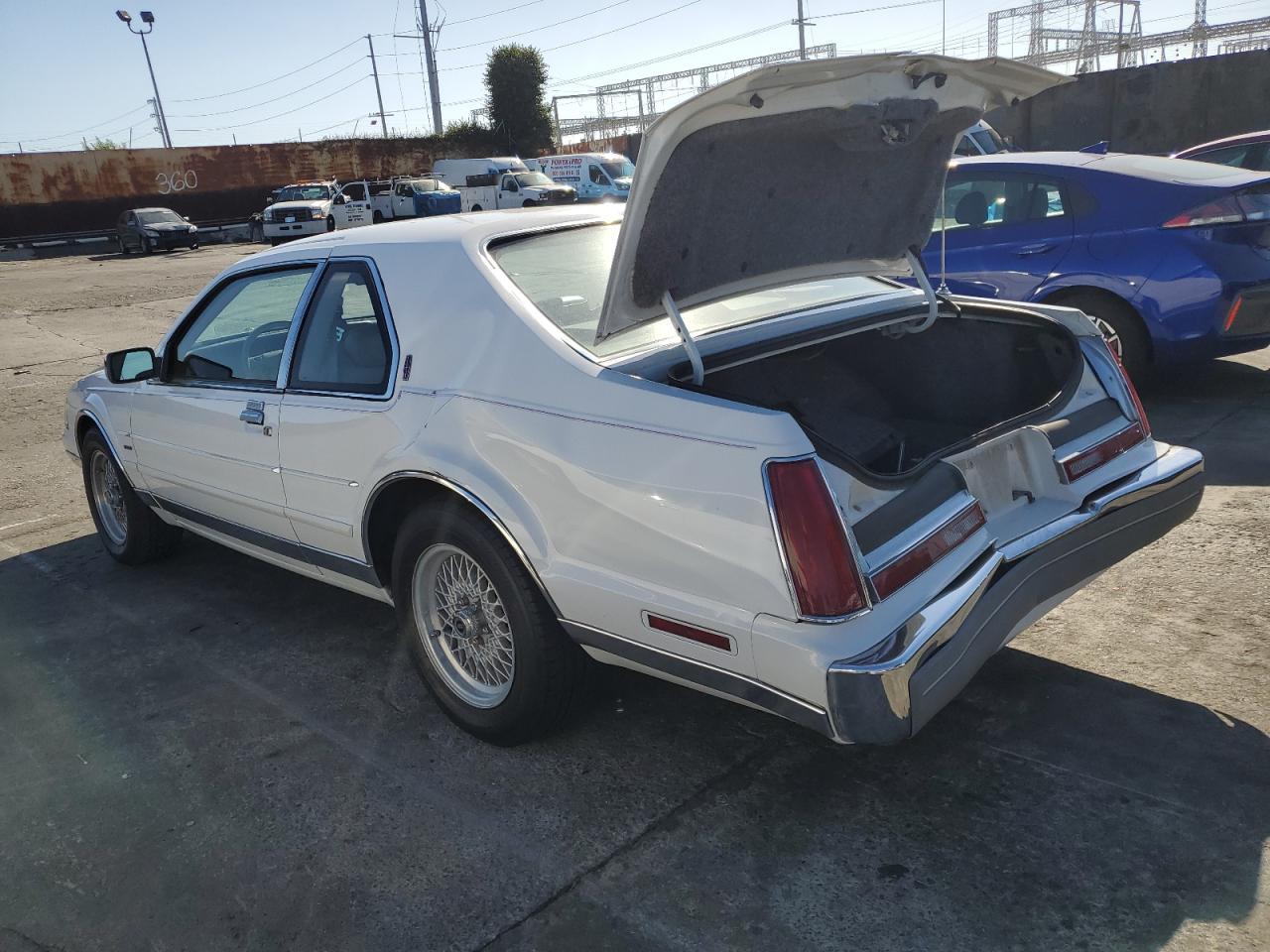 1992 LINCOLN Mark Series