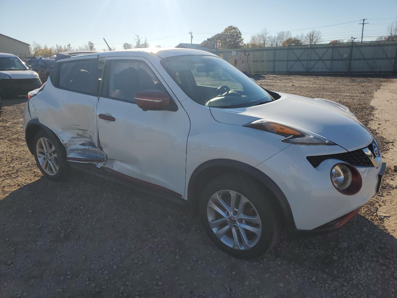 2015 NISSAN Juke