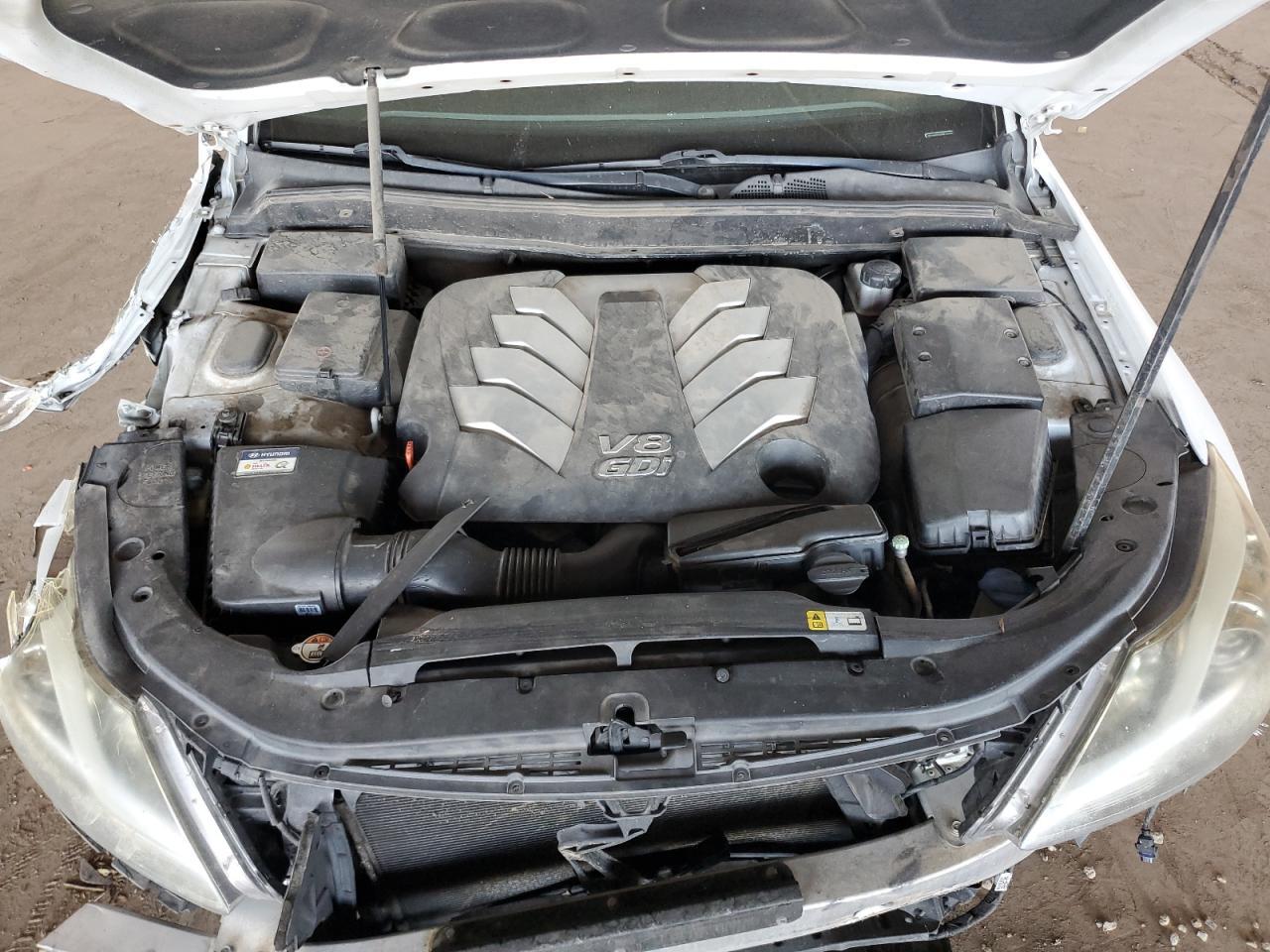 2014 HYUNDAI GENESIS