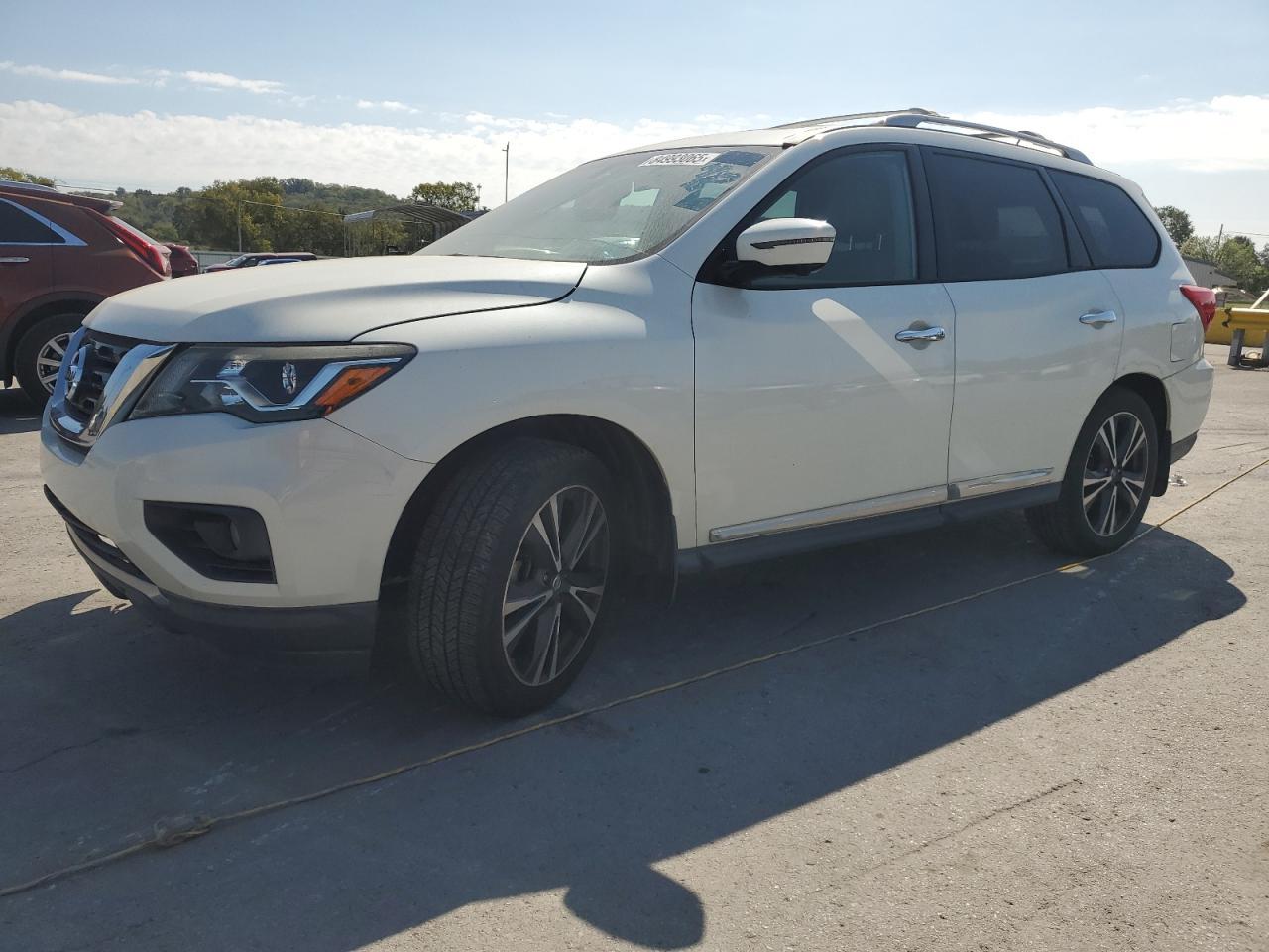 2017 NISSAN PATHFINDER
