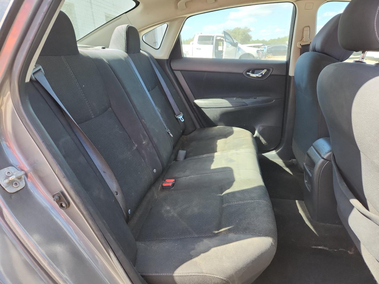 2016 NISSAN SENTRA