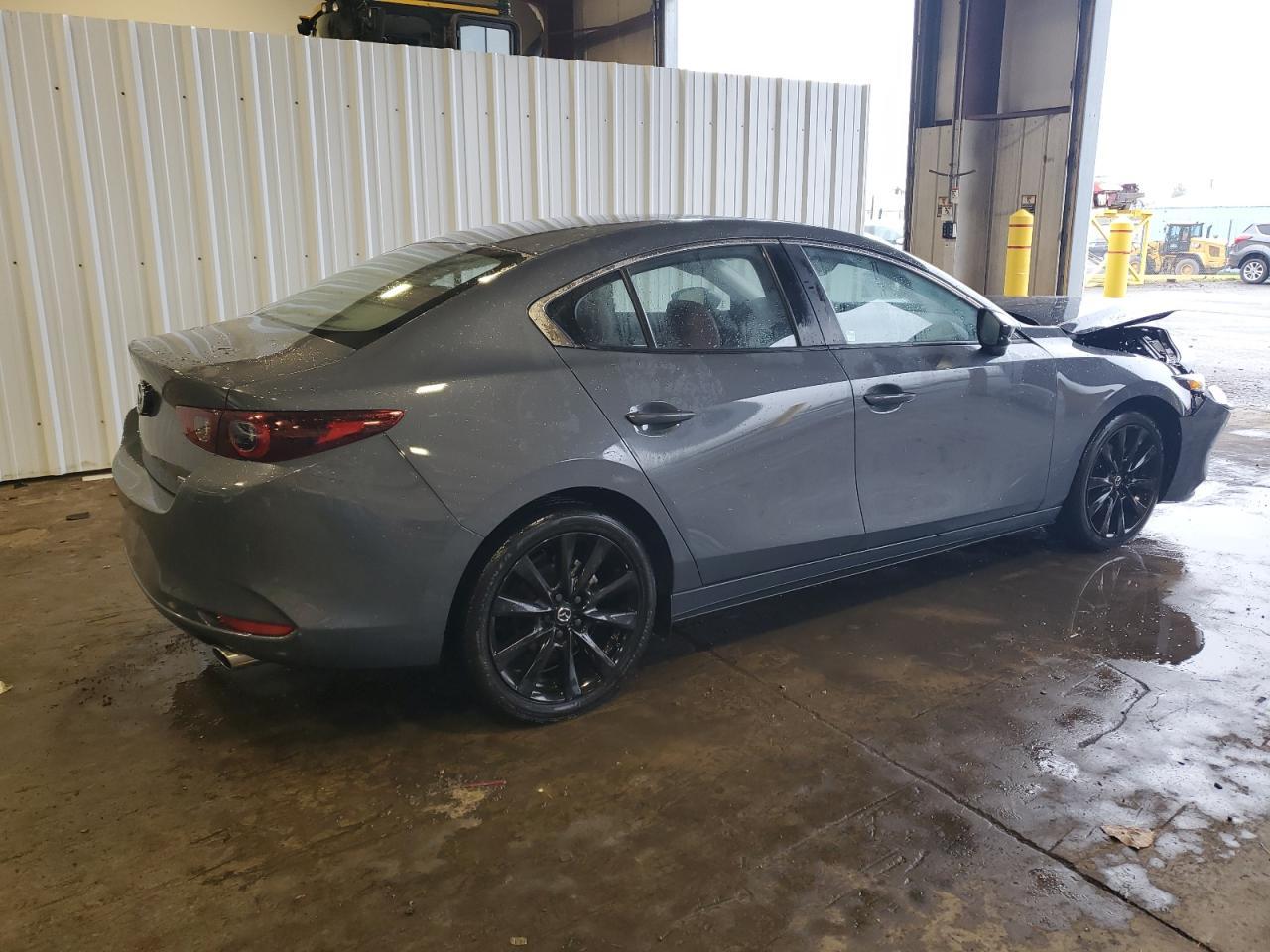 2025 MAZDA 3