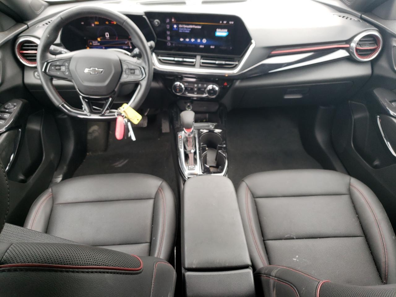 2025 CHEVROLET TRAX