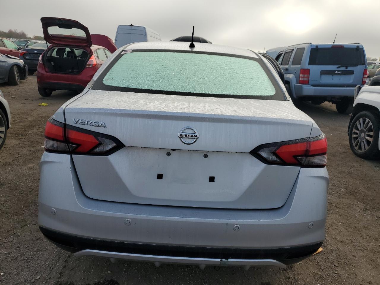 2020 NISSAN VERSA